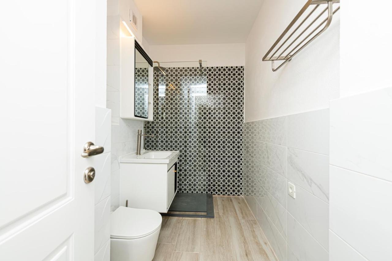 Apart Hotel Fusion Tower Yaş Dış mekan fotoğraf